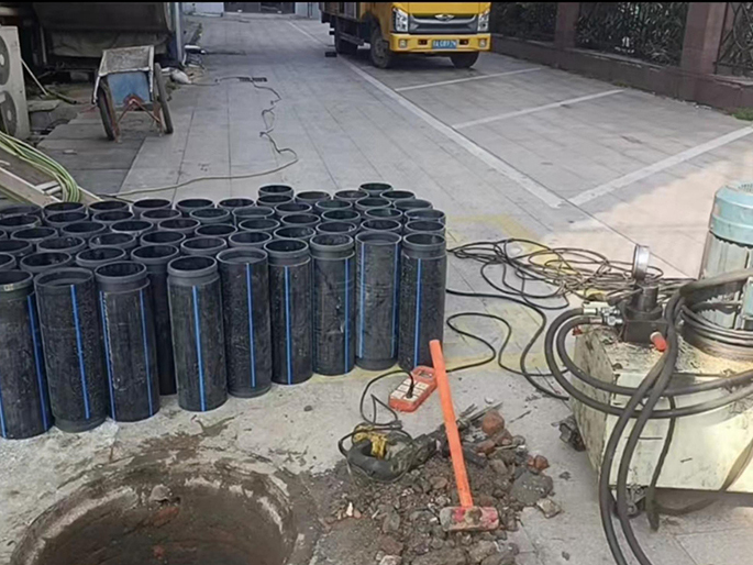 道外PE置换管厂家 DN315置换管 非开挖管短管置换